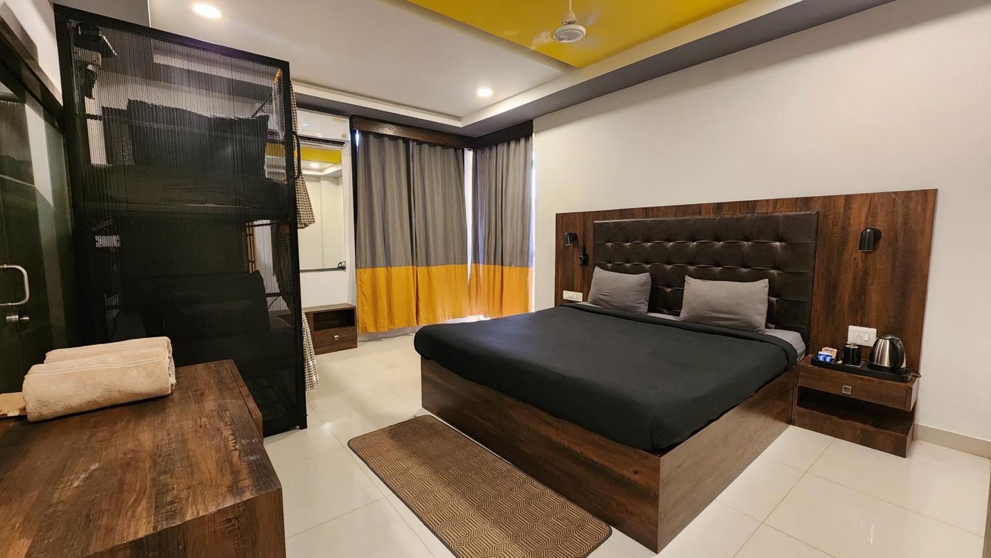 The Hosteller Gokarna โกการ์นา ภายนอก รูปภาพ